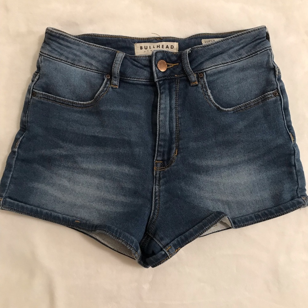Bullhead pacsun high rise shorts, 26